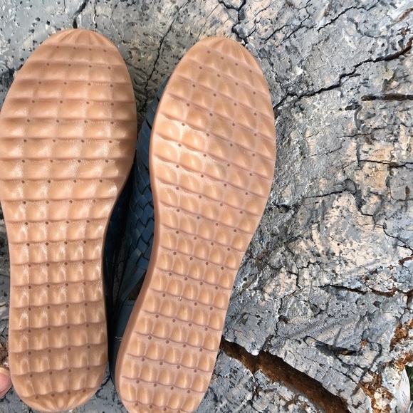 Caramba Harachi Leather Sandals in Midnight Blue - Picture 3 of 10